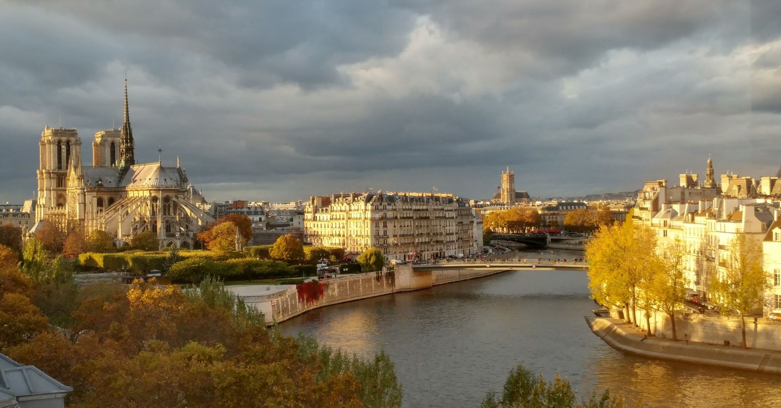 Paris & Champagne